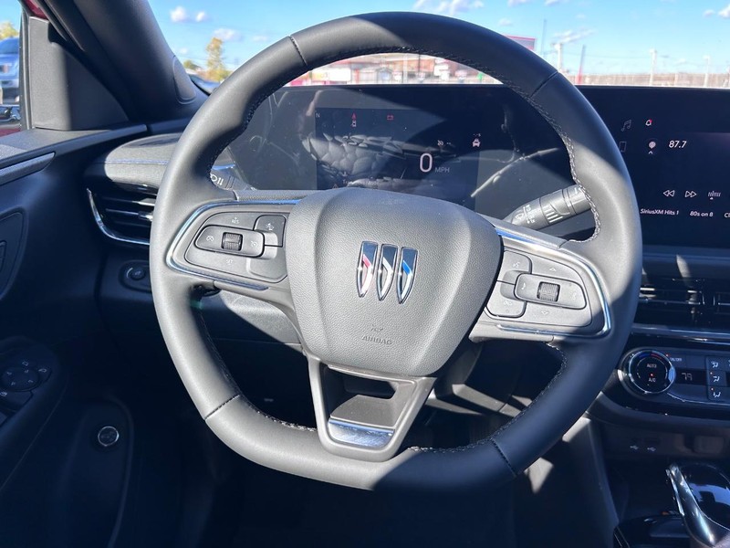 Buick Envista Vehicle Full-screen Gallery Image 10