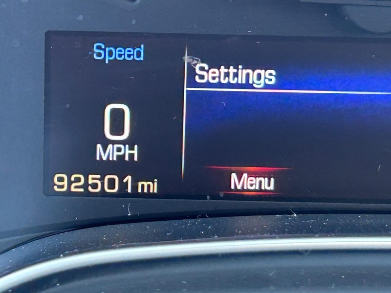 Cadillac SRX Vehicle Full-screen Gallery Image 21