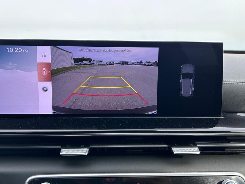 Genesis GV80 Vehicle Full-screen Gallery Image 21