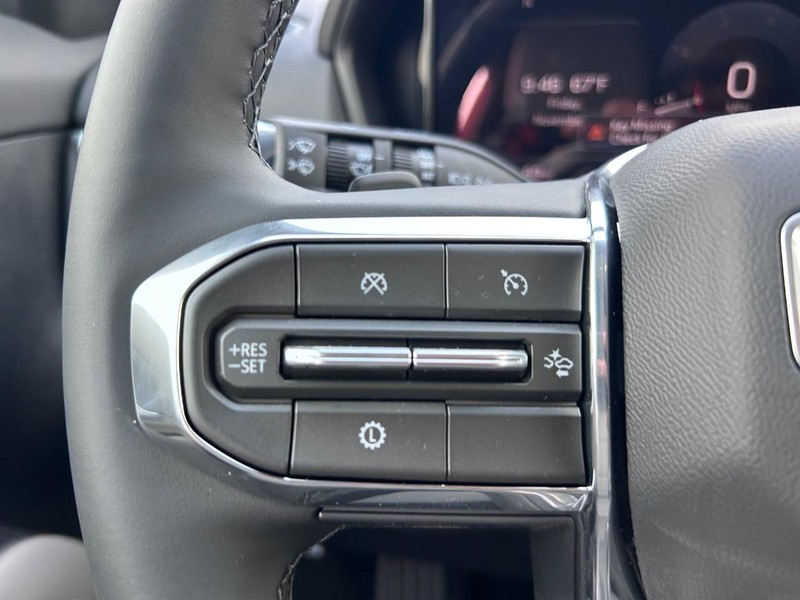 GMC Terrain Vehicle Full-screen Gallery Image 10