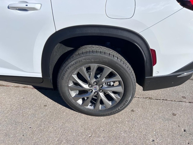 Buick Enclave Vehicle Full-screen Gallery Image 7