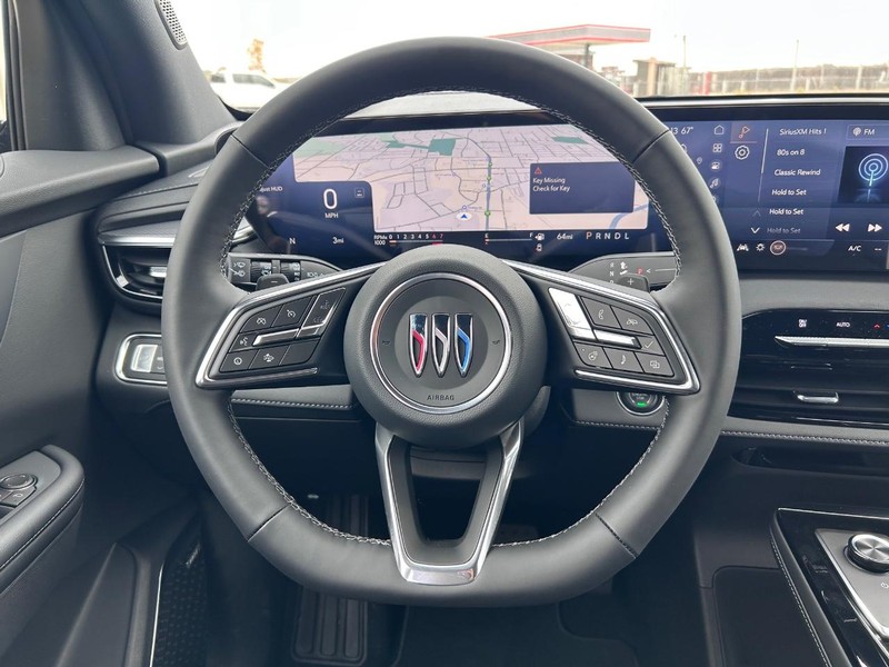 Buick Enclave Vehicle Full-screen Gallery Image 12