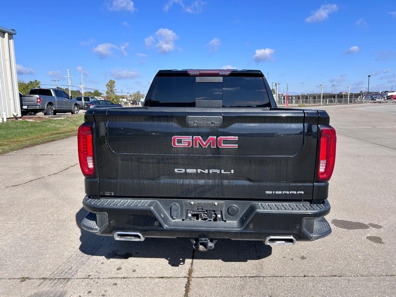 GMC Sierra 1500 Vehicle Full-screen Gallery Image 4