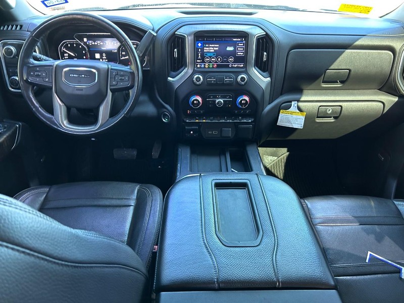 GMC Sierra 1500 Vehicle Full-screen Gallery Image 8