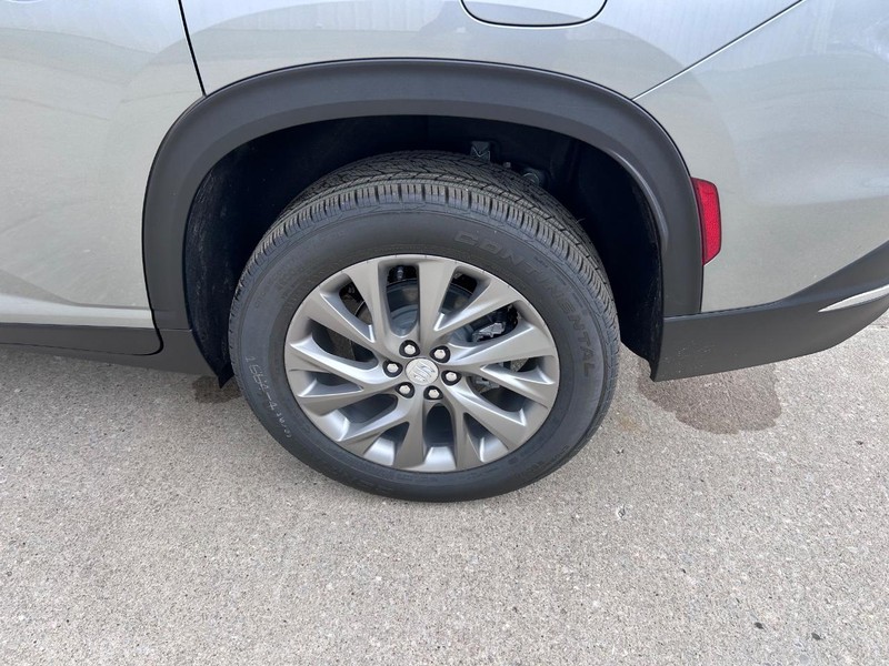 Buick Enclave Vehicle Full-screen Gallery Image 7