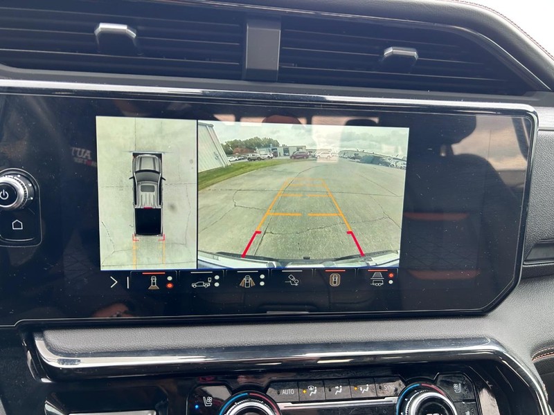 GMC Sierra 1500 Vehicle Full-screen Gallery Image 21