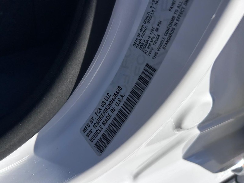 Ram 1500 Vehicle Full-screen Gallery Image 20