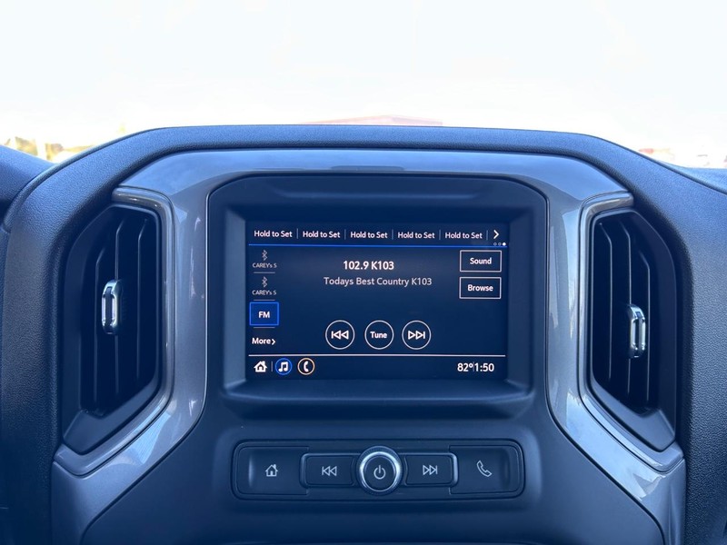 GMC Sierra 2500HD Vehicle Full-screen Gallery Image 11