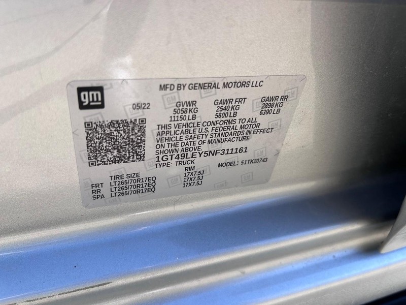 GMC Sierra 2500HD Vehicle Full-screen Gallery Image 18