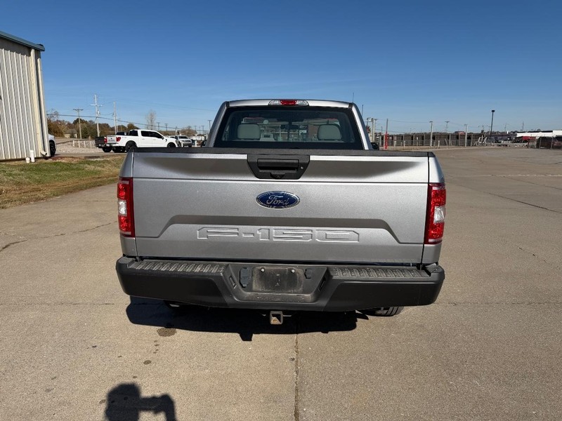 Ford F-150 Vehicle Full-screen Gallery Image 4