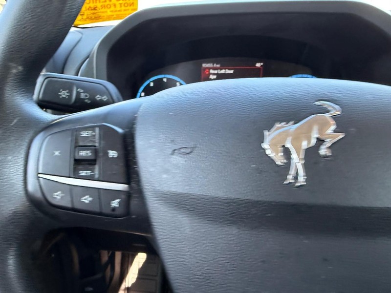 Ford Bronco Sport Vehicle Full-screen Gallery Image 10