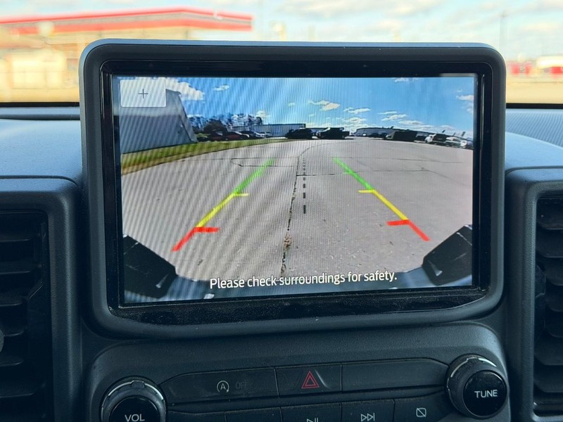 Ford Bronco Sport Vehicle Full-screen Gallery Image 19