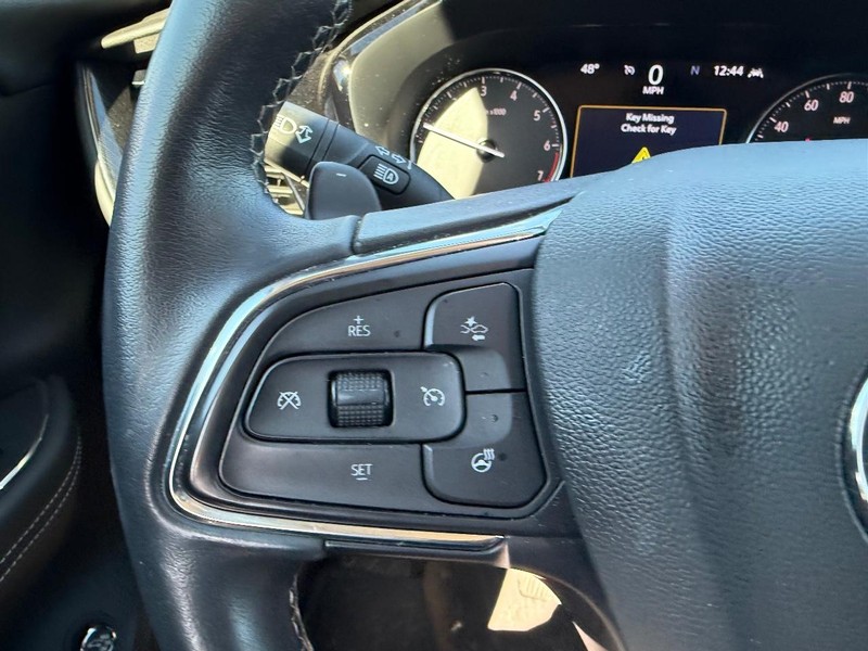 Buick Envision Vehicle Full-screen Gallery Image 11