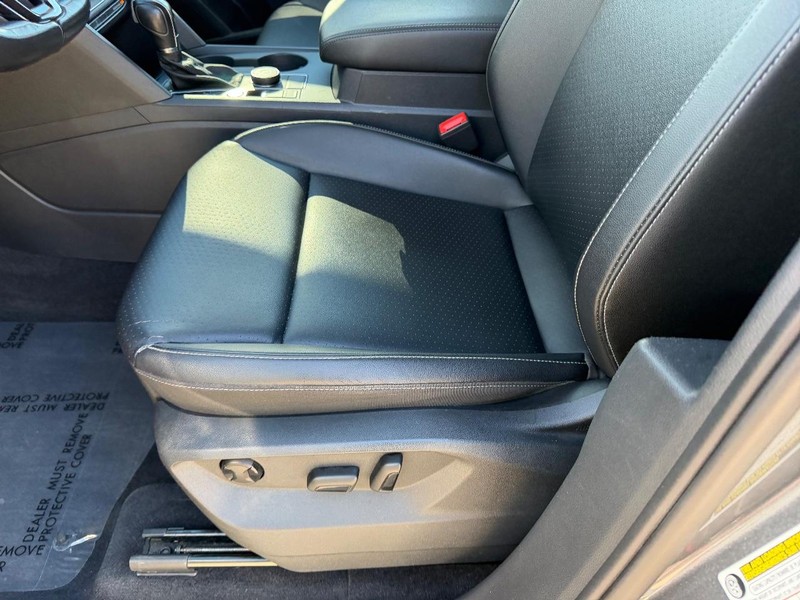 Volkswagen Atlas Vehicle Full-screen Gallery Image 19