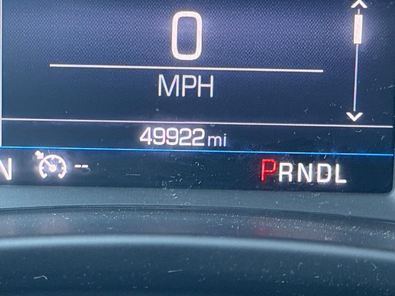 Chevrolet Equinox Vehicle Full-screen Gallery Image 19