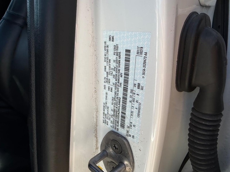 Lincoln Corsair Vehicle Full-screen Gallery Image 21