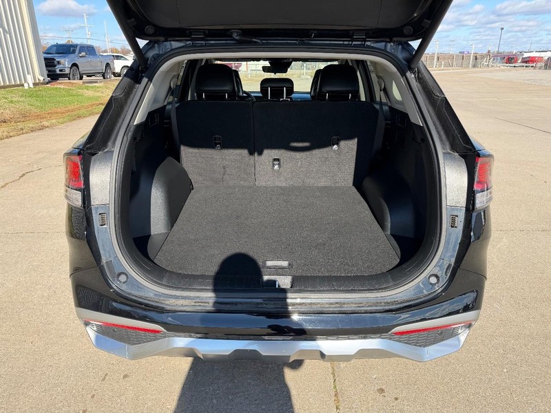 Kia Sportage Vehicle Full-screen Gallery Image 5