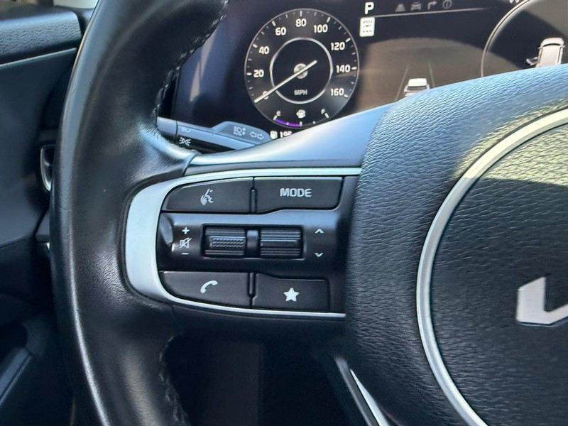 Kia Sportage Vehicle Full-screen Gallery Image 12