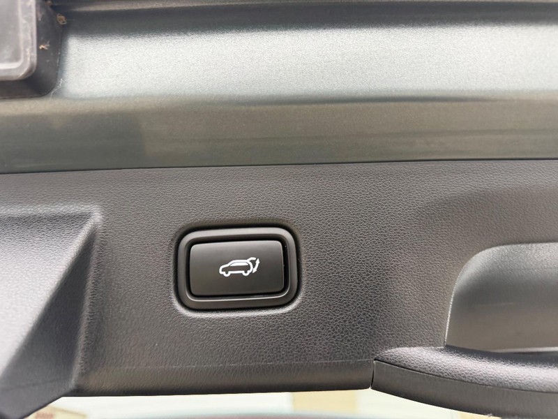 Hyundai Tucson Vehicle Full-screen Gallery Image 5