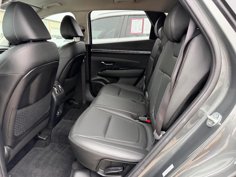 Hyundai Tucson Vehicle Full-screen Gallery Image 7