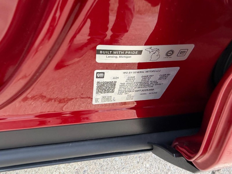 GMC Acadia Vehicle Full-screen Gallery Image 23