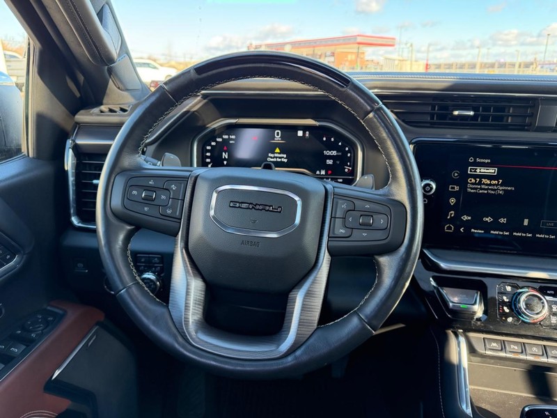 GMC Sierra 1500 Vehicle Full-screen Gallery Image 10