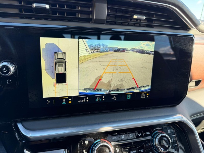 GMC Sierra 1500 Vehicle Full-screen Gallery Image 21