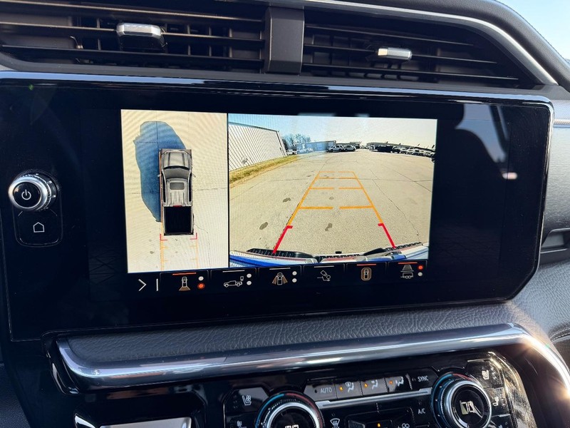 GMC Sierra 1500 Vehicle Full-screen Gallery Image 21