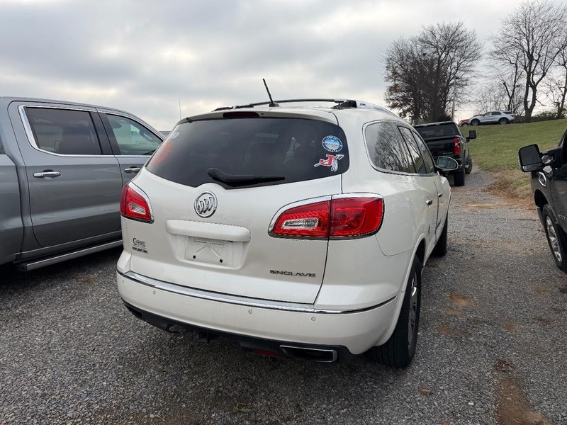 Buick Enclave Vehicle Full-screen Gallery Image 03