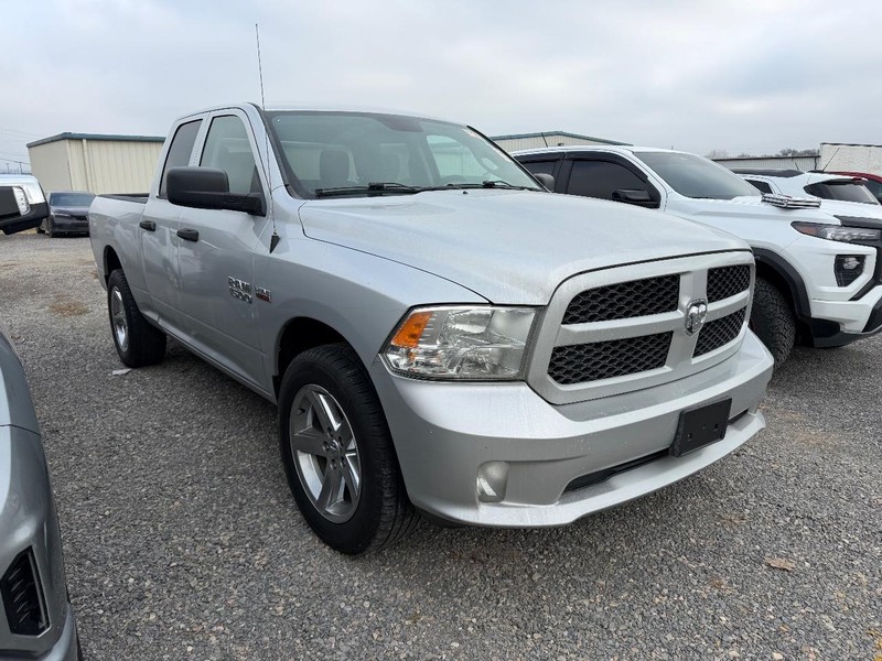 Ram 1500 Vehicle Full-screen Gallery Image 2