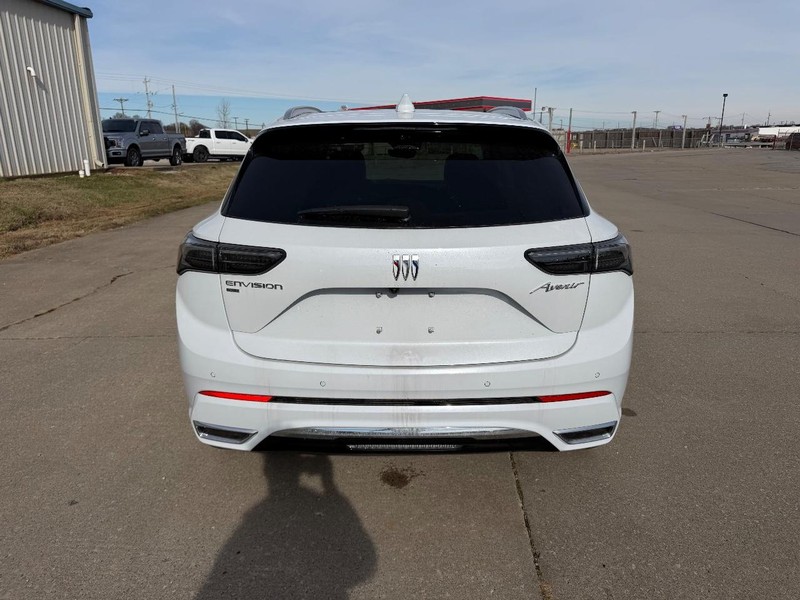 Buick Envision Vehicle Full-screen Gallery Image 4