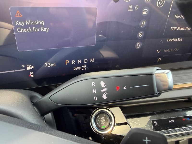 Buick Envision Vehicle Full-screen Gallery Image 14