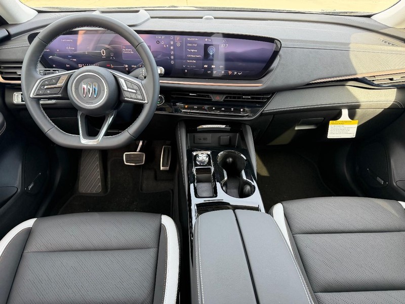 Buick Envision Vehicle Full-screen Gallery Image 8