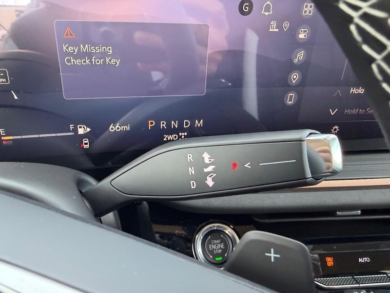 Buick Envision Vehicle Full-screen Gallery Image 12