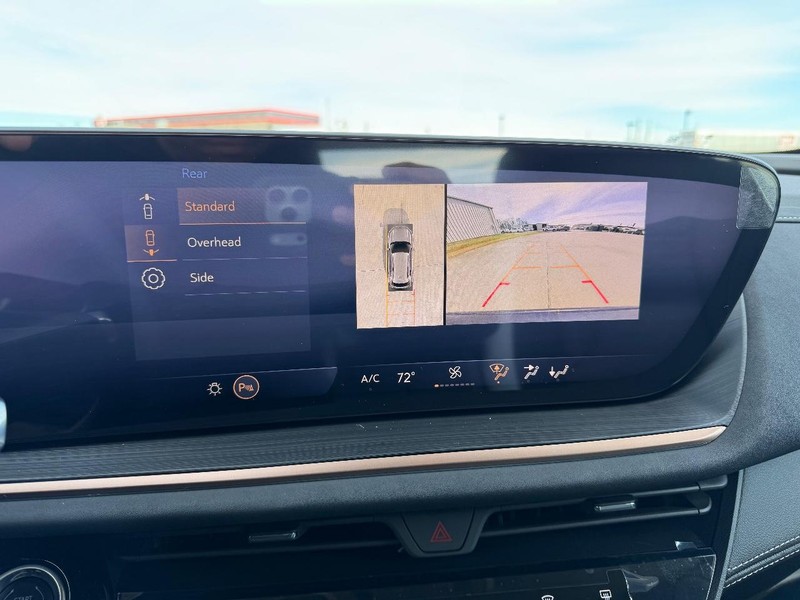 Buick Envision Vehicle Full-screen Gallery Image 20