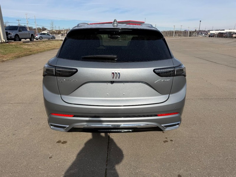 Buick Envision Vehicle Full-screen Gallery Image 4