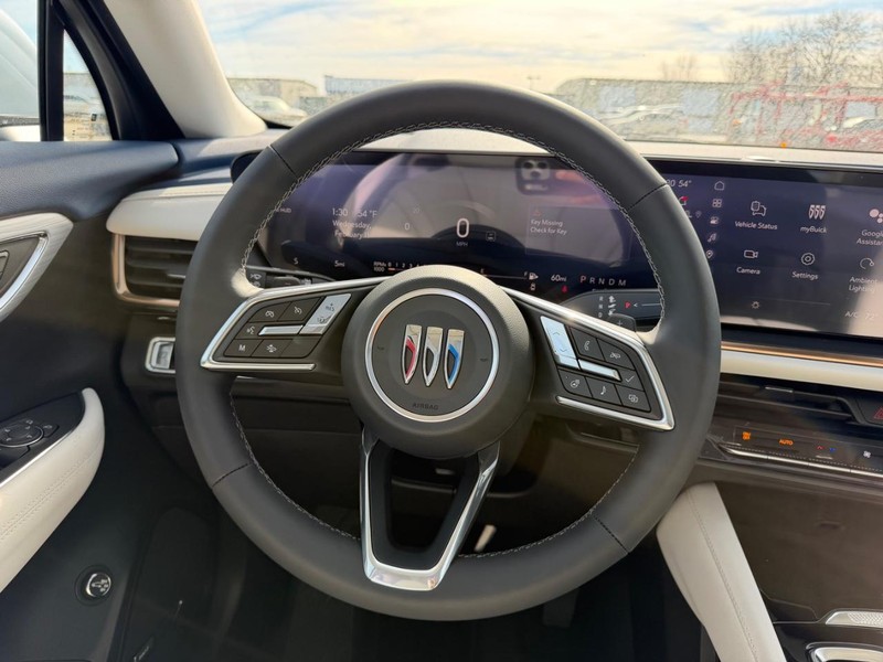 Buick Envision Vehicle Full-screen Gallery Image 11