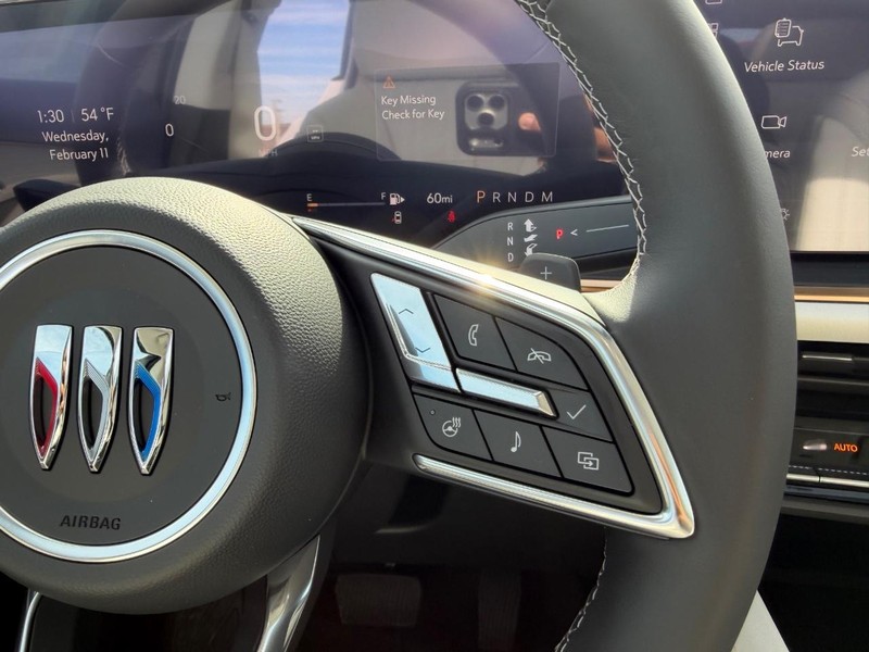 Buick Envision Vehicle Full-screen Gallery Image 13