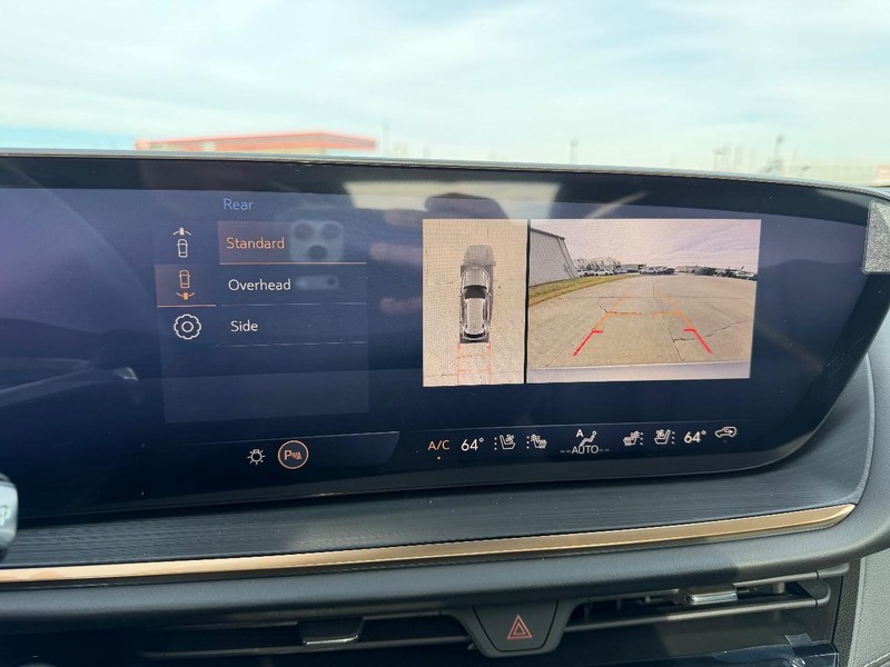 Buick Envision Vehicle Full-screen Gallery Image 22