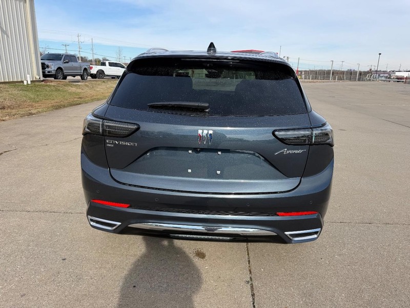 Buick Envision Vehicle Full-screen Gallery Image 4