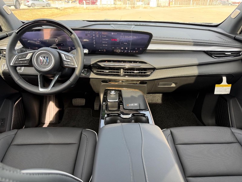 Buick Enclave Vehicle Full-screen Gallery Image 13