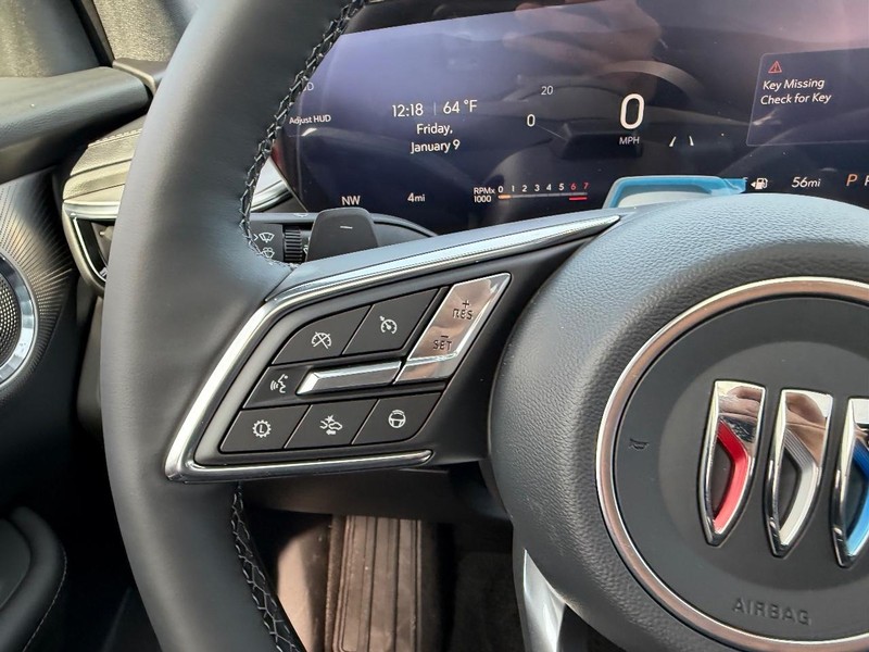 Buick Enclave Vehicle Full-screen Gallery Image 14