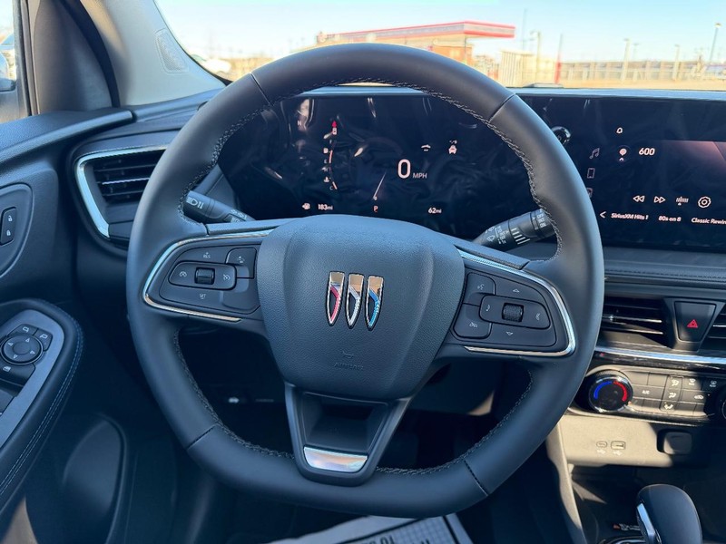Buick Encore GX Vehicle Full-screen Gallery Image 9