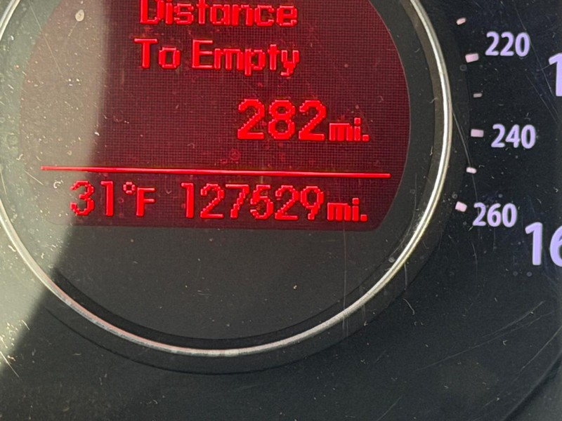 Kia Optima Vehicle Full-screen Gallery Image 18