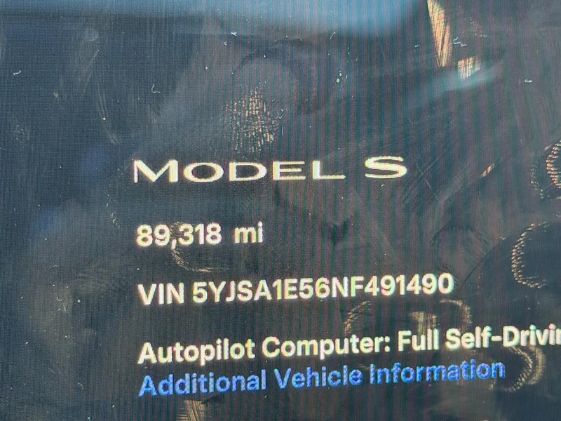 Tesla Model S Vehicle Full-screen Gallery Image 19