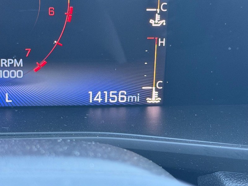 Chevrolet Colorado Vehicle Full-screen Gallery Image 17