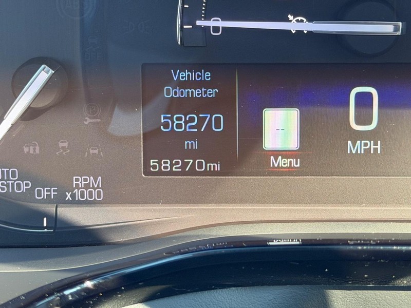 Cadillac XT5 Vehicle Full-screen Gallery Image 21