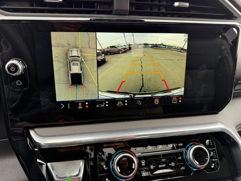 GMC Sierra 1500 Vehicle Full-screen Gallery Image 21