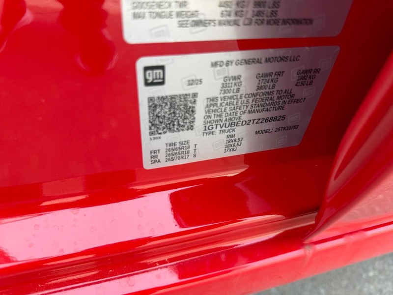 GMC Sierra 1500 Vehicle Full-screen Gallery Image 19