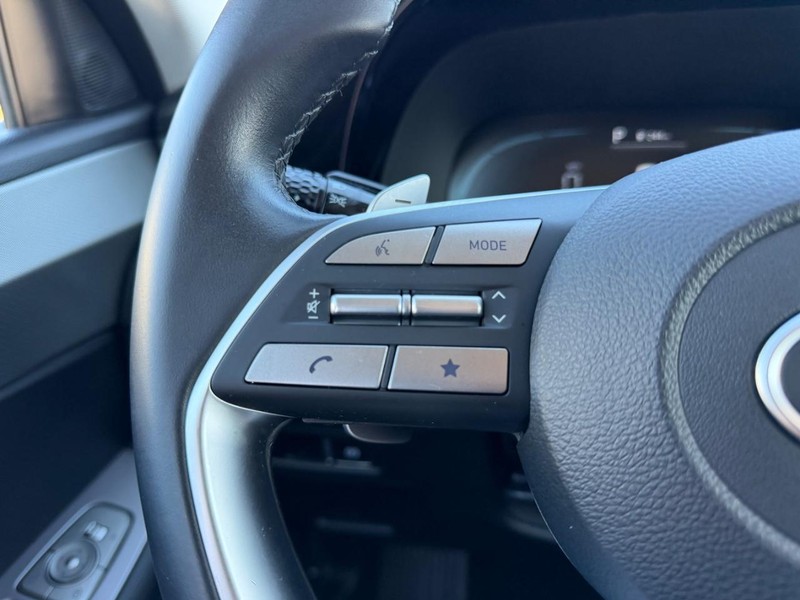 Hyundai Palisade Vehicle Full-screen Gallery Image 13